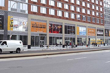 Avalon Chrystie Place Signage